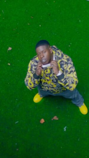 Blac Youngsta Instagram - Two Traps You Need To Avoid⬇️

➡️1. Caring Wat They Think 
2. Thinking That They Care⬅️

🏋🏾‍♂️“Straight Line”🏋🏾‍♂️
 💥Out💥Now💥
