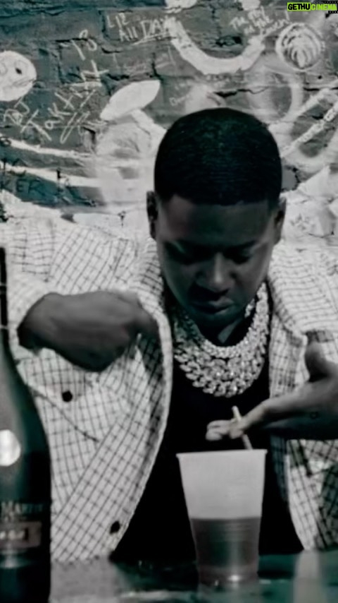 Blac Youngsta Instagram - If I Haven’t Learned Sh*T N Life🙌🏾I Know Ni**As Not Wit Me🙅🏾♂️I’m Standing On All🔟👣🦾💯 Drop Yo Cash App⬇️I’m Blessing Everyone🤲🏾 Too Much Power💥Out Now🔥 #HeavyCampWeTheLabel🖤🏋🏾♂️ Memphis, Tennessee