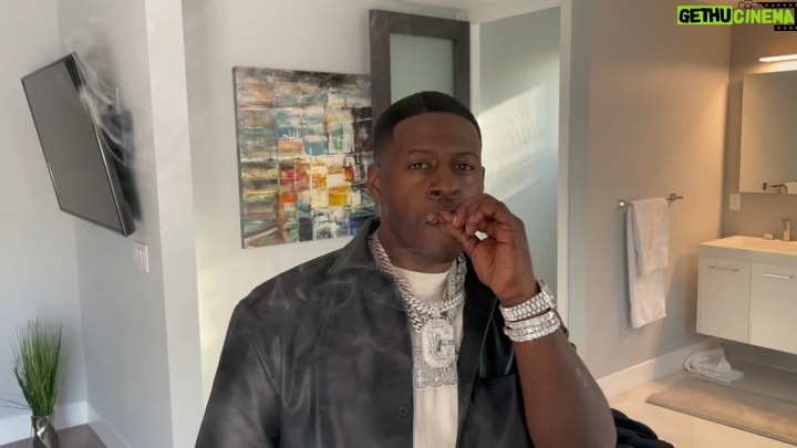 Blac Youngsta Instagram - I’M COMING FASTER THAN YOU THINK 🔥👣🤧NO LOVE FOR NOBODY TYPE SH*T #HEAVYCAMP4LIFE🏋🏾♂️
