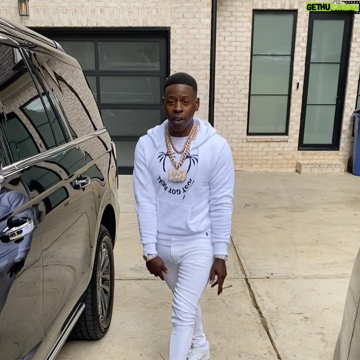Blac Youngsta - 200.1K Likes - IF U CROSS ME ONE ☝️ TIME THEN U WILL CROSS ME A LOTTA TIMES🗣#HEAVYCAMP🏋🏾♂️