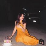Brisia Jodie Instagram - Hmm mulai dari mana ya. Aku bersyukur atas nikmat Tuhan selama ini. Masih dikasih nafas sampai 245.280 jam dan masih berlanjut. Di umur ini aku cuma berdoa untuk ketenangan dan dijauhkan dari segala yg jahat, yg iri, yg benci. Terus berusaha memperbaiki diri dan menjadi pribadi yg baik. Ingin berguna bagi banyak orang. Mendekatkan diri kepada Tuhan. Amin terimakasih semua yg udah ucapin dan masih ada disampingku sampai hari ini, sukses terus buat semua🩵 i love you all dan hbd kembaran @eunwo.o_c