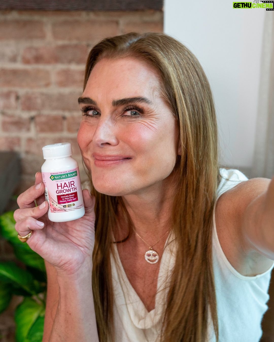 Brooke Shields Instagram - #ad Shoutout @naturesbounty for thicker, fuller hair in 3 months with their Hair Growth capsules.* The results speak for themselves! #naturesbounty #naturesbountypartner *Individual results may vary. This statement has not been evaluated by the Food and Drug Administration. This product is not intended to diagnose, treat, cure, or prevent any disease.