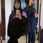 Buse Varol Instagram - 6. Yılımız kutlu olsun kocacım🫶🏼 Kötü enerjilerden uzak, çekirdek ailemizle birlikte nice yıllarımız olsun🙌🏻 Sen, Ben ve çocuklarımız🧿 iyi ki..... @alisanofficial