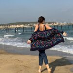 Buse Varol Instagram - Bu fotoğrafları çekildiğim gün akşamına neler yaşayacağımızdan habersizdim, hayatımın en kötü tatiliydi. Ama şimdi geriye dönüp baktığımda şükredecek çok sebebim var 🙌🏻❤️