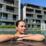 Buse Varol Instagram - Y💙Z 💦☀️ Nayman Suites