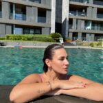 Buse Varol Instagram - Y💙Z 💦☀️ Nayman Suites