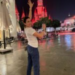 Buse Varol Instagram – 🖤 Antalya ✨