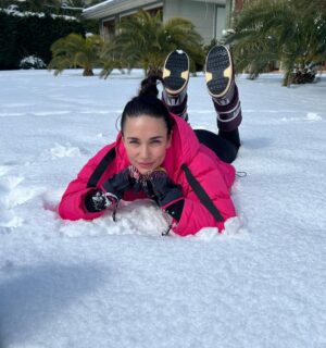 Buse Varol Instagram - 💓 Kışı çoook seviyorumm 💓 ❄️