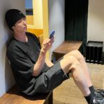 Byeon Woo-seok Instagram - 😶🍀