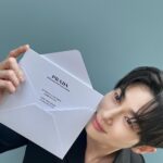 Byeon Woo-seok Instagram - #광고 @prada #PradaSS24 미우치아 프라다와 라프 시몬스가 함께하는 프라다 SS24 남성복 컬렉션, 오늘 밤 9시 프라다 닷컴을 통하여 함께 보실 수 있습니다 :) 같이 봐용☺️