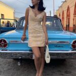 África Zavala Instagram - Esta noche no se pueden perder el especial #naturalbornnarco por @telemundo 10 pm/9C En la foto 6 ya se me ve la pancita 😍Leoncito estaba en camino ❤️
