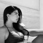 África Zavala Instagram - Se trata de ti. Si ganas, eres tú; si pierdes, eres tú. En blanco y negro. Ningún lugar para esconderse.