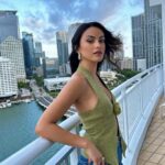 Camila Mendes Instagram - música press day in my hometown >>> Miami, Florida