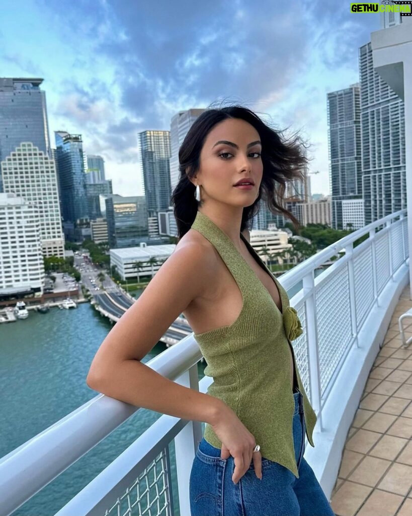 Camila Mendes Instagram - música press day in my hometown >>> Miami, Florida