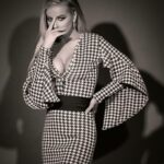 Carmen Electra Instagram - i got my eyes on you 👀❣️ #editorial #blackandwhite #linkinbio Link In Bio
