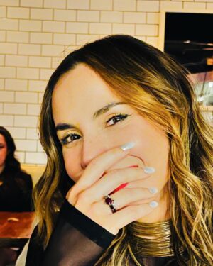 Carolina Gaitán Instagram - Un hilo rojo invisible conecta a aquellos que están destinados a encontrarse, sin importar tiempo, lugar o circunstancias. El hilo se puede estirar o contraer, pero nunca podrá romperse. Dije SÍ! ❣️💍

An invisible red thread connects those who are destined to meet, regardless of time, place,
Or cirumstance. The thread may
stretch or tangle, but will
never break. I said YES!❣️💍
