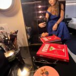 Carolina Gaitán Instagram - Por algo será... Mundo Loco