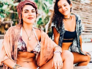 Carolina Gaitán Instagram - Desde siempre y para siempre! Te adoro hermana de esta y muchas vidas! ❤️ Since ever and for ever! Love U sister of this and many lives! 
@nataliareyesg 👭🏽❤️ Carolina Gaitán y Natalia Reyes Gaitán. Not a coincidence!!!