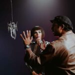 Carolina Gaitán Instagram - Instagram no me deja subir un carrusel con mi música. Pero la banda sonora de estas fotos es #flaco Ya la oyeron? Dedícasela hoy a tu Non Valentine :) Este fue el día del rodaje del video dirigido por Samir Helo. Y sí, también mi Valentine y papá de Salomón. 🧊🧊🧊🧊🧊🧊Instagram won't let me upload a carousel with my music. But the soundtrack to these photos is #flaco Have you heard it yet? Perfect song/gift today for your Non Valentine :) This was the day we were shooting #flaco 's video directed by Samir Helo. And yes, also my Valentine and Solomon's dad.🧊🧊🧊🧊 Link on bio!🧊🧊
