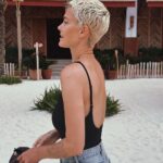 Caroline Receveur Instagram - Not so long ago 🌞🐞⛱️ Dubai, UAE