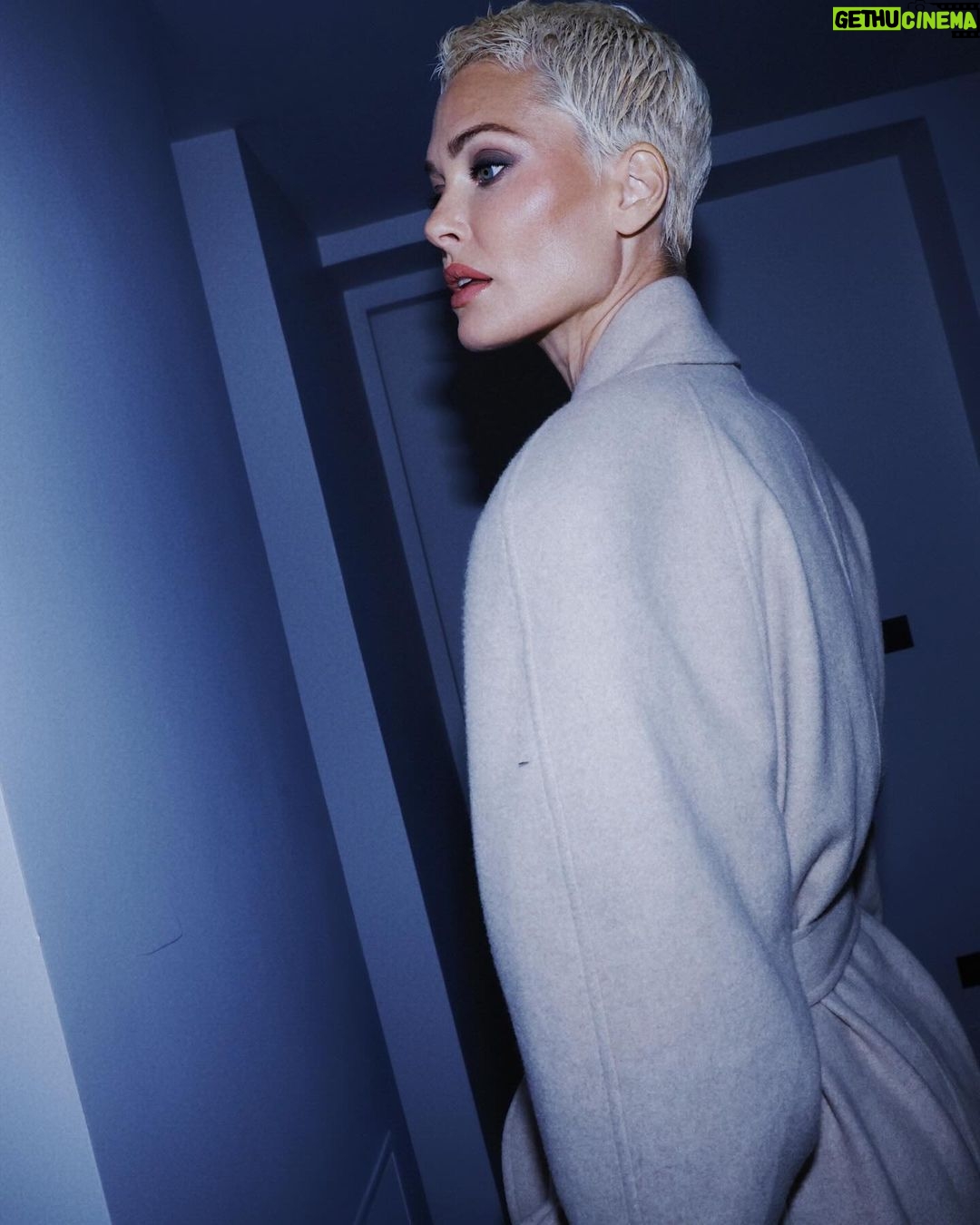 Caroline Receveur Instagram - Lately in @hoteldepourtales 馃枻馃 H么tel de Pourtal猫s