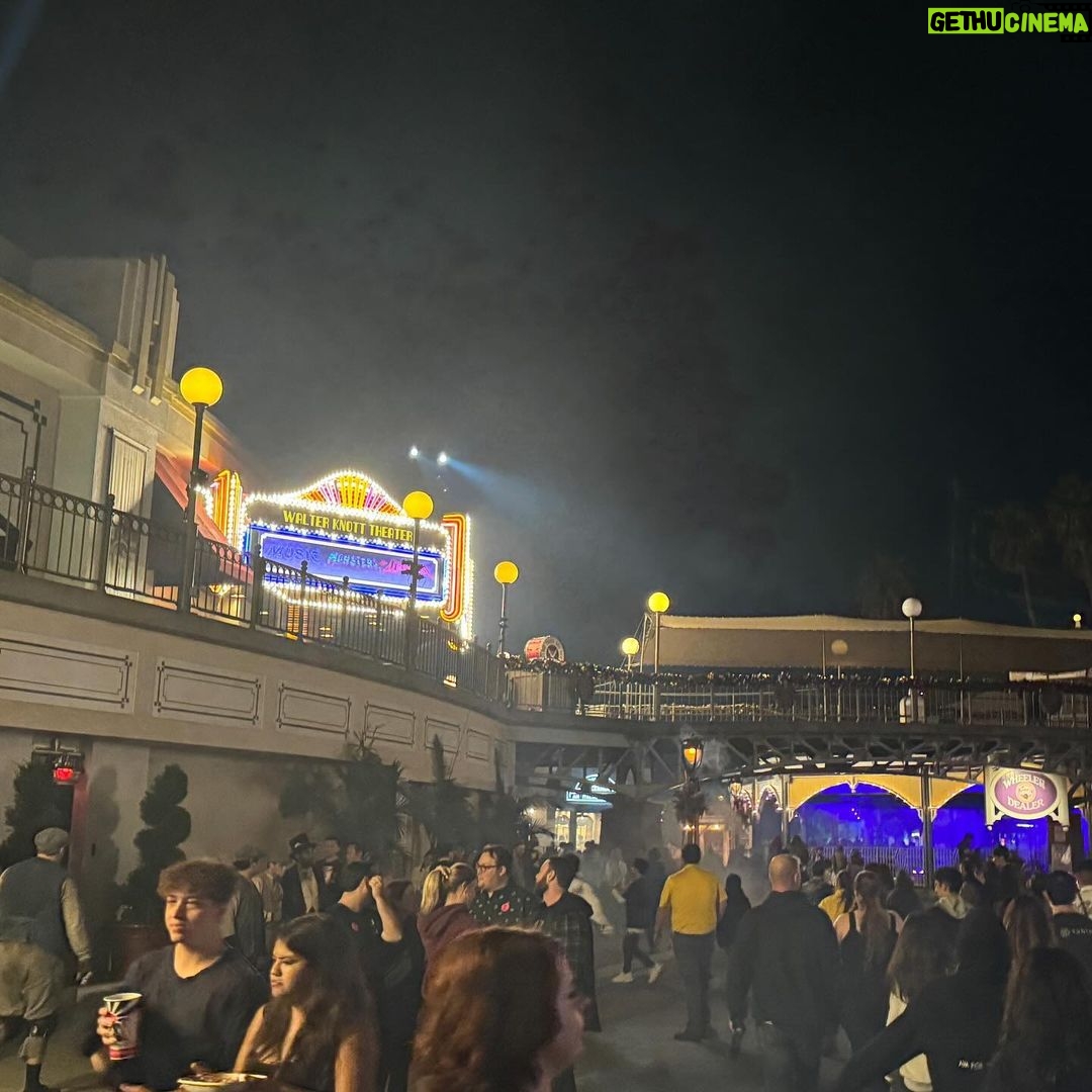 Chandler Riggs Instagram - thank u @knottsscaryfarm for the hospitality with my favorite yearly tradition 😈 Knott's Scary Farm