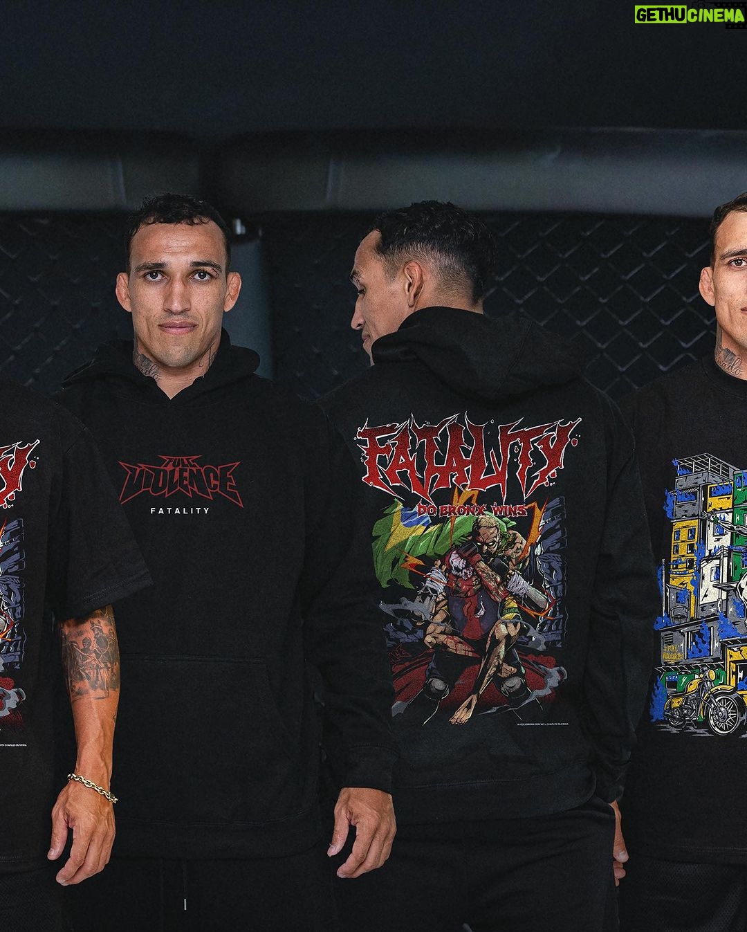 Charles Oliveira - 208.2K Likes - DO BRONX! Your fighters favorite fighter. Collection 001 of Charles Oliveira x Full Violence is now live! Ships in 1-2 weeks. Sales close April 20th.
Link in bio | FullViolence.com