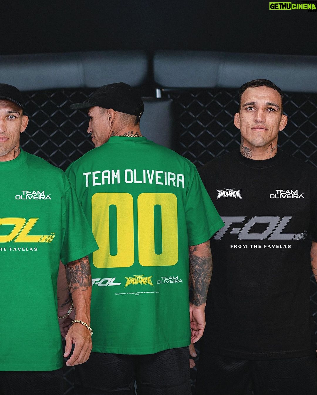 Charles Oliveira - 208.2K Likes - DO BRONX! Your fighters favorite fighter. Collection 001 of Charles Oliveira x Full Violence is now live! Ships in 1-2 weeks. Sales close April 20th.
Link in bio | FullViolence.com