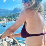 Chelsea Handler Instagram - Yesterday was legendary. Special shout-out to Chris @perfectchartermallorca for giving us one of the best days of my life. I’ve had 40 friends come through mallorca this summer and our best days are our sailing days. This place is magic and their boats and crew take you to the most beautiful spots and see the most beautiful mountains and sunsets. I am so grateful to have so many friends who come to my place and love Mallorca the way I have grown to love it. The food, the magic, the sangria. You have all brought such joyfulness to my life, and now it’s time to get back to worky work!! I will see you all in nyc this week for 2 shows at the Beacon and 2 shows in DC, Durham, and then 2 shows at the Pantages in LA! I’ve never played the Pantages before and i can not wait to see you all on October 12th and 13th. I had a lot of adventures this summer and one of them was being filmed for this pornographic slow mo videos. I’ve also been kissing every man in the port on the lips because I’m single and I love to flirt!