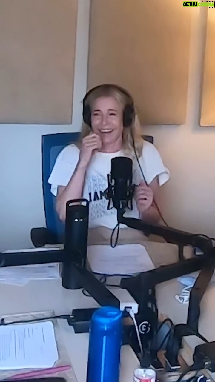 Chelsea Handler Instagram - Casual encounters starring Raya. New episode of Dear Chelsea with @brittany_broski now streaming.