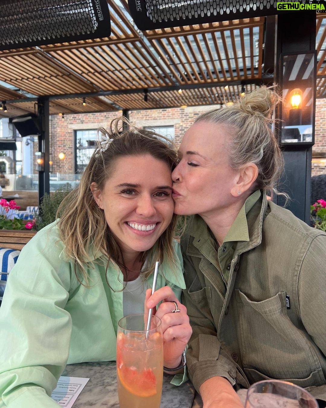 Chelsea Handler Instagram - July is for London and Wimbledon and old friends and step-daughters reuniting and taking tennis and town by storm. I love tennis and I love Londontown in the rain and the sun. I even took the tube!