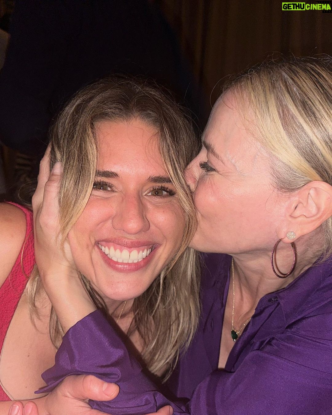 Chelsea Handler Instagram - July is for London and Wimbledon and old friends and step-daughters reuniting and taking tennis and town by storm. I love tennis and I love Londontown in the rain and the sun. I even took the tube!