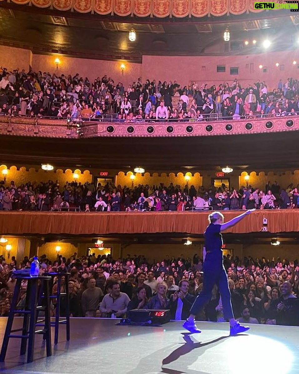 Chelsea Handler Instagram - It feels good to be back on the road! Thank you to the Beacon for two sold out shows! See you in DC this weekend. Both shows sold out. See you Saturday night oct 7, Durham, North Carolina. There are still a few tickets available. Link in bio.