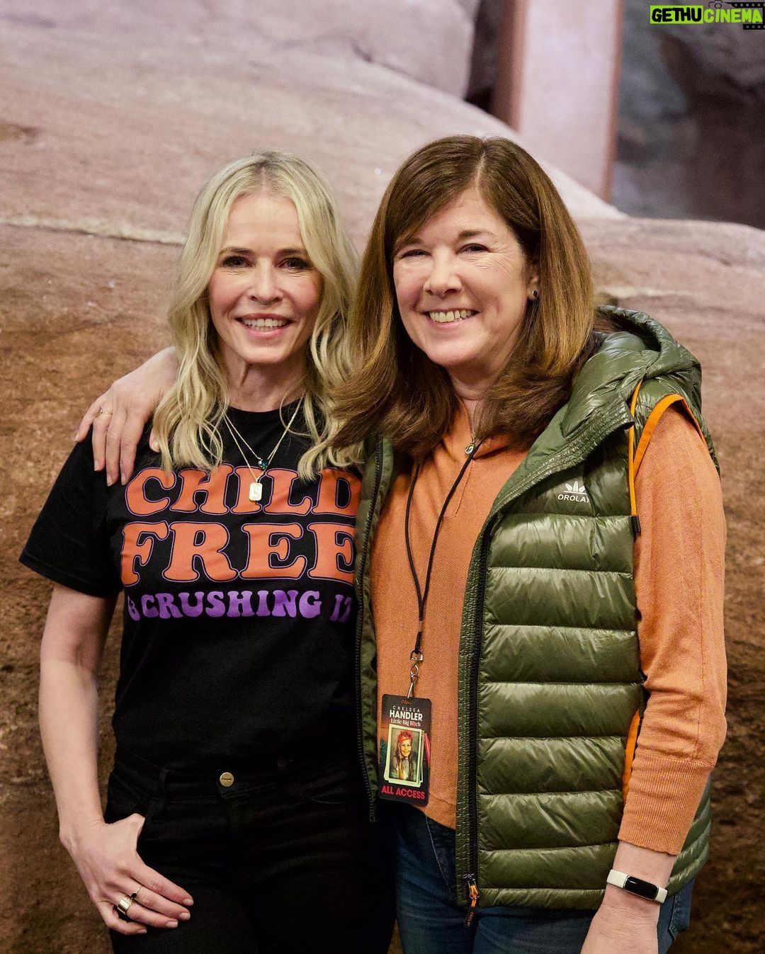 Chelsea Handler Instagram - My week in review, From headlining Red rocks, to the Catskills, Bangor, ME, and CONN! And, look how tall my nephews are. Thanks to everyone who bought tickets and for giving me such a great life! See you this weekend, Graceland! Link in bio for tickets ⬆️