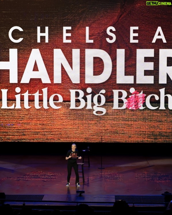 Chelsea Handler Instagram - My week in review, From headlining Red rocks, to the Catskills, Bangor, ME, and CONN! And, look how tall my nephews are. Thanks to everyone who bought tickets and for giving me such a great life! See you this weekend, Graceland! Link in bio for tickets ⬆️