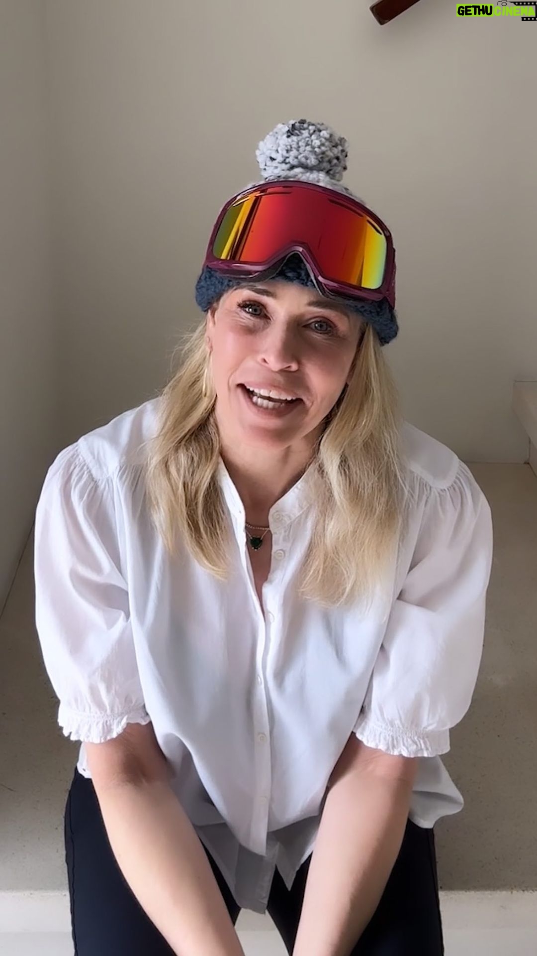 Chelsea Handler Instagram - Bring out those earmuffs.