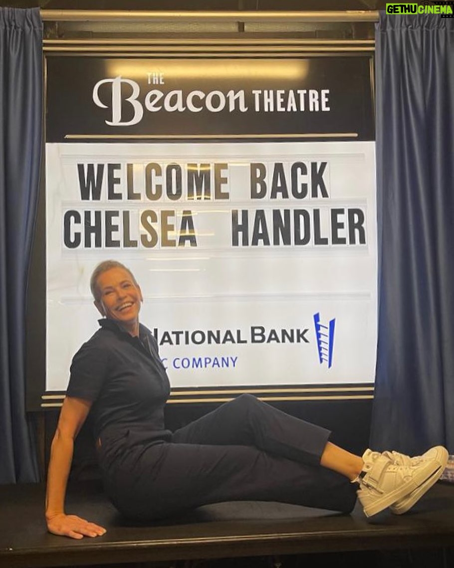 Chelsea Handler Instagram - It feels good to be back on the road! Thank you to the Beacon for two sold out shows! See you in DC this weekend. Both shows sold out. See you Saturday night oct 7, Durham, North Carolina. There are still a few tickets available. Link in bio.