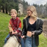 Chiara Ferragni Instagram - Weekend with my loves ✨ Ferdy Wild