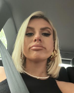 Chloe Burrows Instagram - Sunday Sydney selfies x
