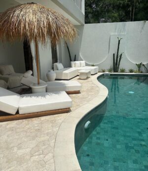 Chloe Burrows Instagram - Had THE MOST unreal villa for the last bit of Bali 
📍 @thehoneyandhawkvillas in Canggu for those asking! 
#giftedstay
