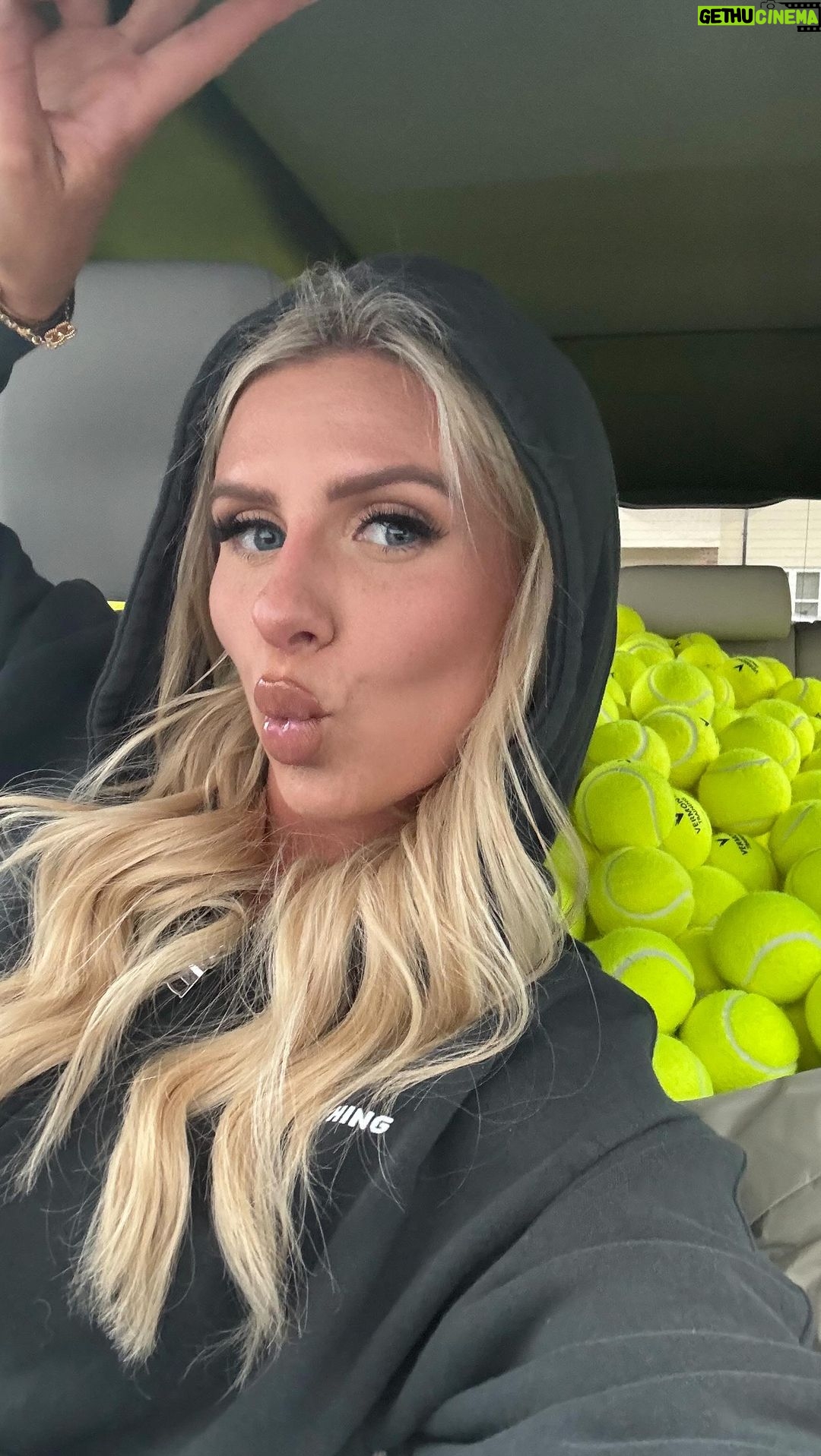 Chloe Burrows Instagram - AD PRANK PATROL STROKES AGAIN! This time in honour of @skysports new SKY SPORTS TENNIS CHANNEL 🎾 Go check it out!!!! #PlayStartsNow