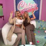 Chloe Burrows Instagram - MOTTHHEEERRRR IS ON THE POD!!! 😭 had the AMAZING @hannahelizinsta on the pod - fan girled the whole time 😭 new fav guest eva xxx Check new @chloevstheworldshow ep out now!!!