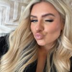 Chloe Burrows Instagram – #AD Hello I’m having a good make up day!!
Thanks to NYX Cosmetics Setting Spray. You can currently get 47% off on Amazon!! go go go @nyxcosmetics_uk #nyxcosmetics Make-up