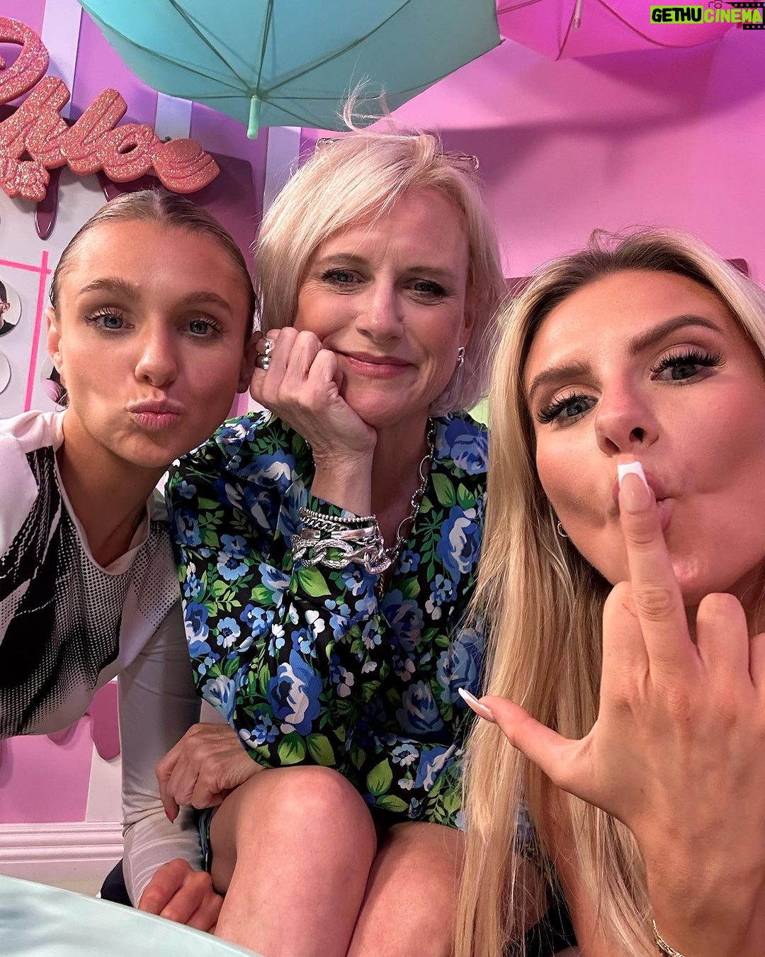 Chloe Burrows Instagram - FINALLY HAD MY MUM AND SIS ON THE POD!!!!!!! @bridieburrows Link in bio for my fav ep ever 😠🥰