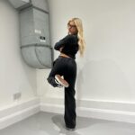 Chloe Burrows Instagram - Tryna make my glasses look kewl with my new INCHESSSS here at @hadleyyatessalon 💖 Removal, cut, colour, stennies and vybzz by @lukerobertshair Also annoyed cos dirty trainers omg London, United Kingdom