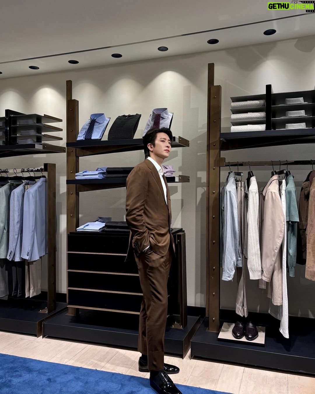Choi Young-jae Instagram - #Brioni @brioni_official 😁