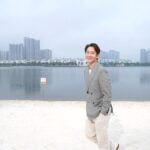 Chonlathorn Kongyingyong﻿ Instagram - คลิปนี้ผมพาทุกคนมาตะลุยอาณาจักรของ Vingroup ที่มีทั้ง Vinocean park , VinUniversity , Vinfast และอื่นๆอีกมากมาย แถมผมยังได้มาชมคอนเสิร์ตของ Maroon5 ศิลปินที่ผมชื่นชอบอีกด้วยนะ ยังไงฝากทุกคนรอการเปิดตัวอย่างเป็นทางการของ Vinfast ที่จะเข้ามาจำหน่ายในประเทศไทยในปีนี้กันนะครับ 🚗🚘 #AsiaEliteTour #BoundlessTogether #VinFast #8wonder #Maroon5 #WakeUpFestival #RingADing #PhuQuoc #VinPearl #VinWonders #ILovePhuQuoc #VinfastThailand