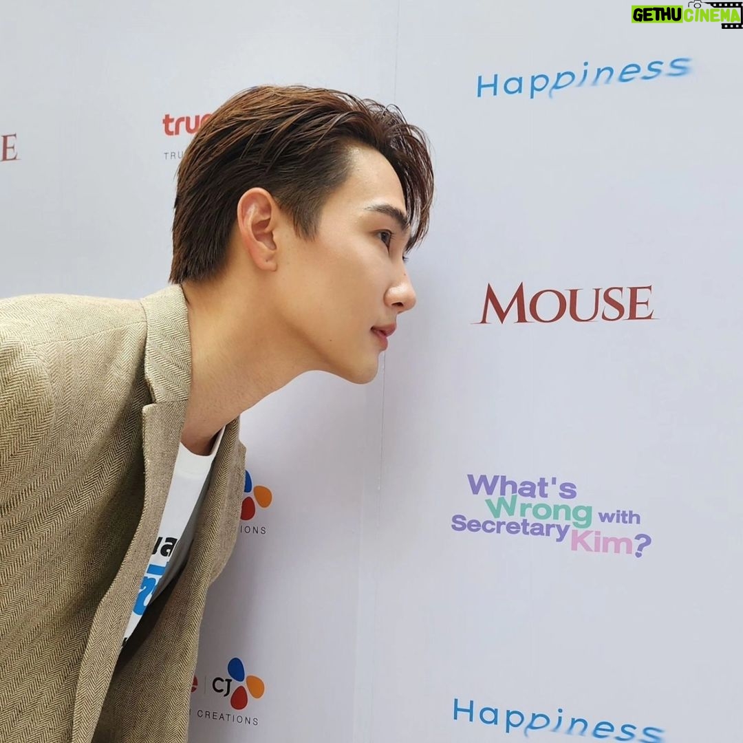 Chonlathorn Kongyingyong Instagram - ถึงเวลาตามล่าฆาตกรล่าหัว ฝากหมอกานต์ด้วยนะ🐀🐁 ซีรี่เบาๆสบายๆดูง่ายๆสู้ตายย💣👻 #mouse
