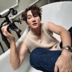 Chonlathorn Kongyingyong﻿ Instagram - ไหนน้ำ🚿🚿🚿