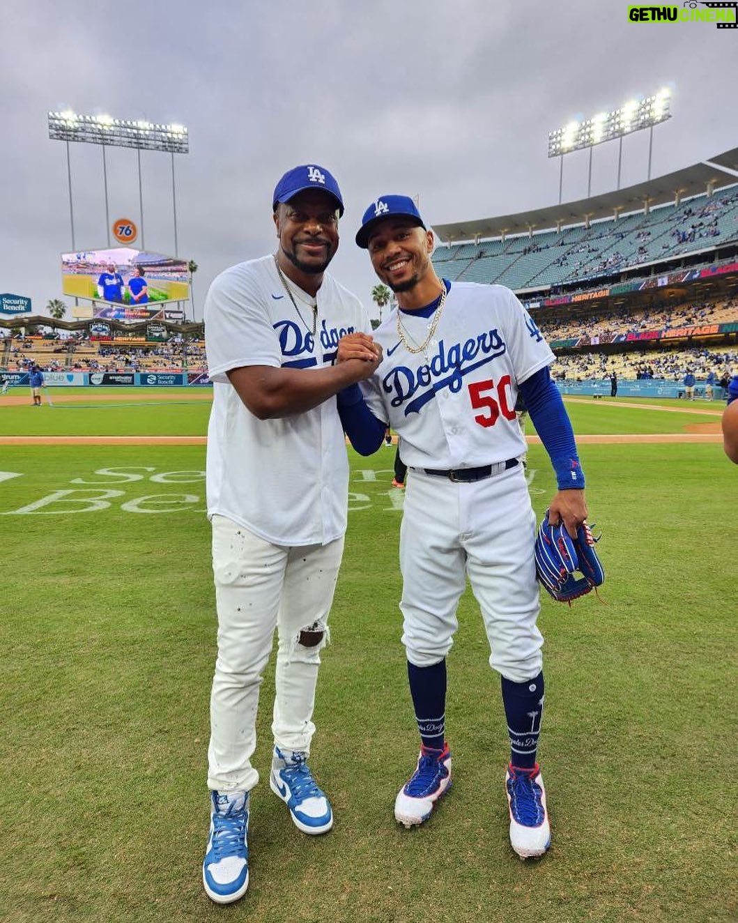 Chris Tucker Instagram - Me and Mookie Betts right before the game!